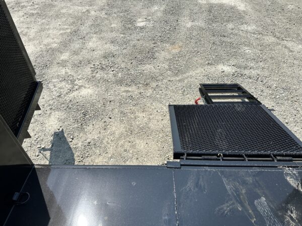 2025 Interstate 7x14 Tandem Axle Dump - 2-in-1 Door - Image 2